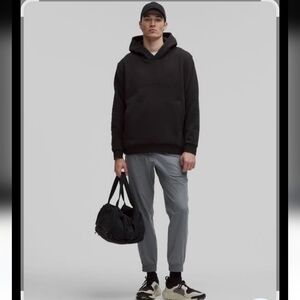 Lululemon Men's ABC jogger - M